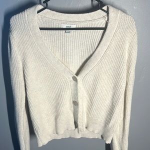 Cropped/waist length crème cardigan from aerie!